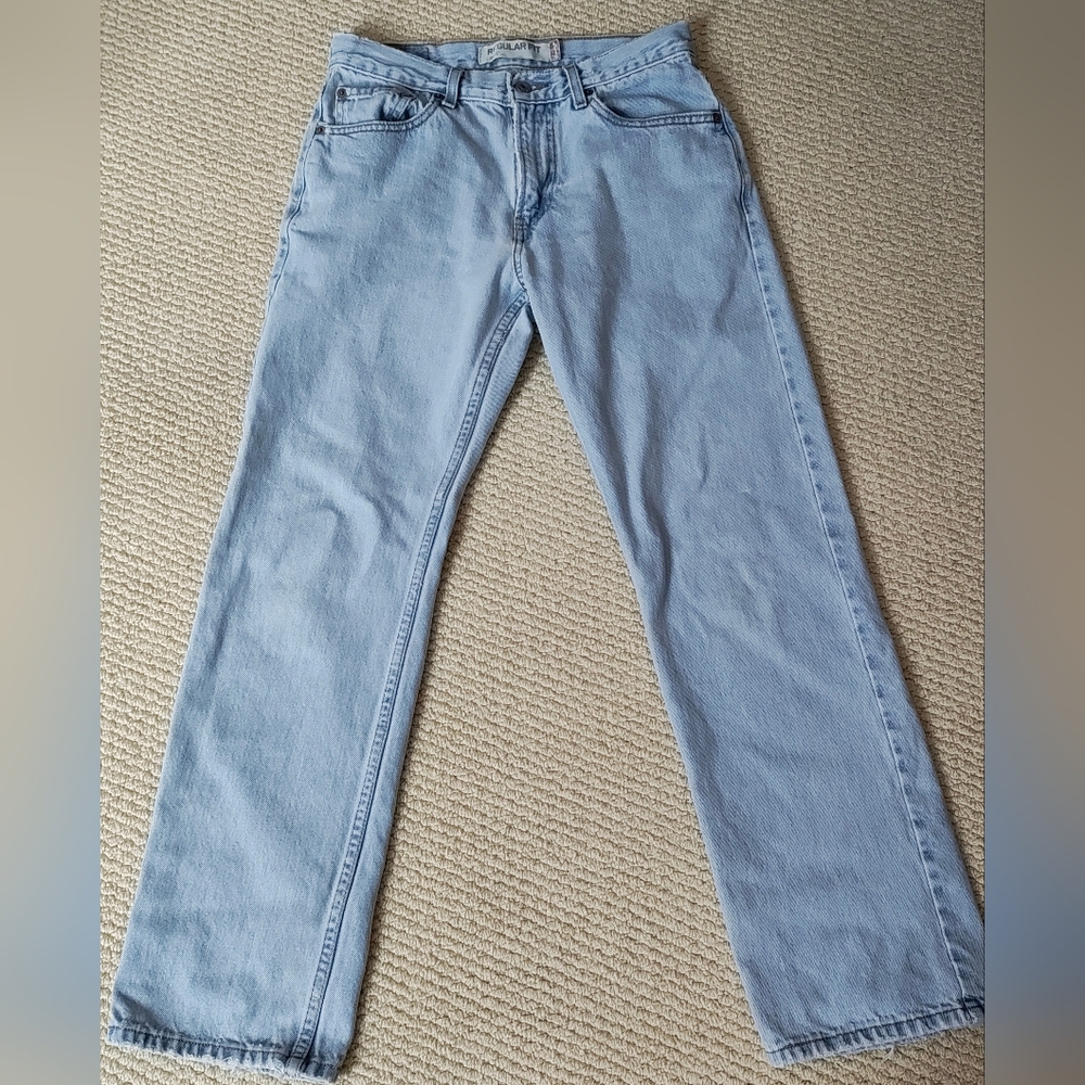 Levi's Classic Light Blue Jeans